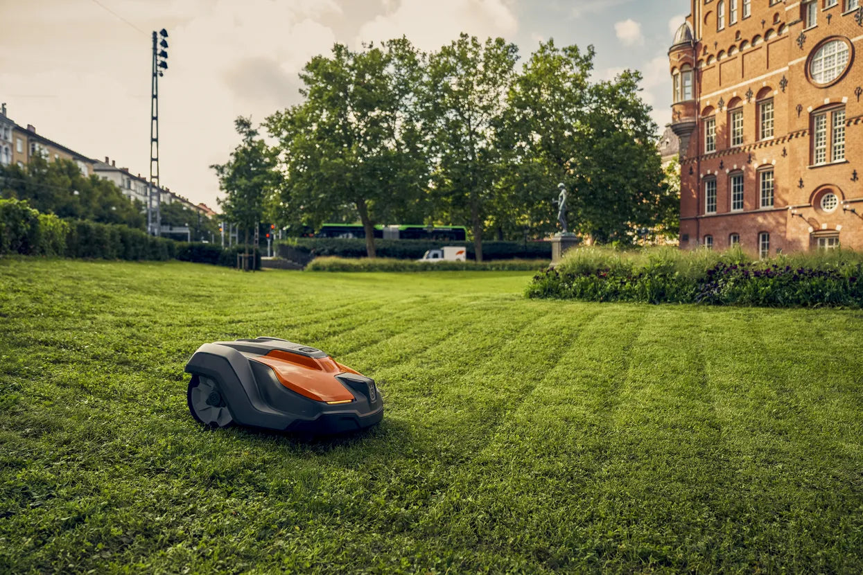 Husqvarna Automower® 550H EPOS®