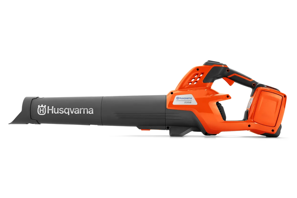 Leaf Blower Husqvarna 230iB (battery and charger included) FREE EXTRA BATTERY