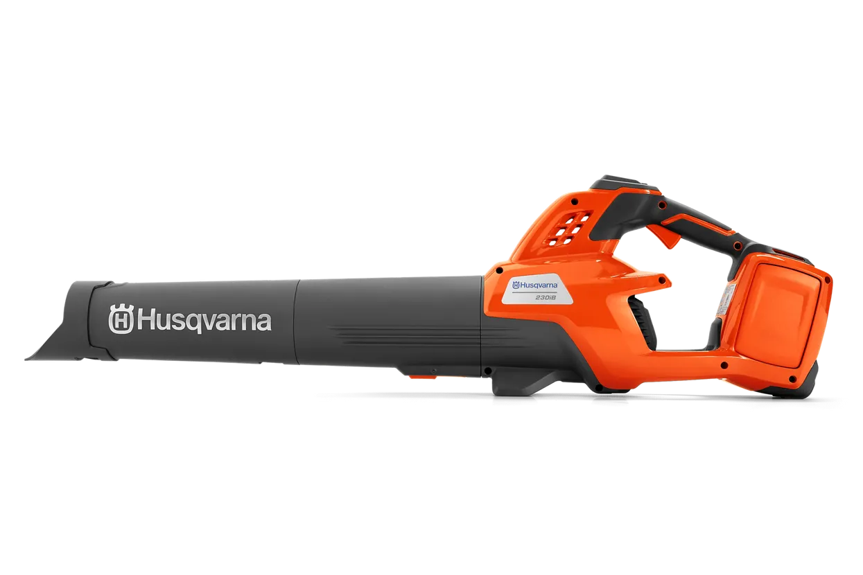 Leaf Blower Husqvarna 230iB (battery and charger included) FREE EXTRA BATTERY