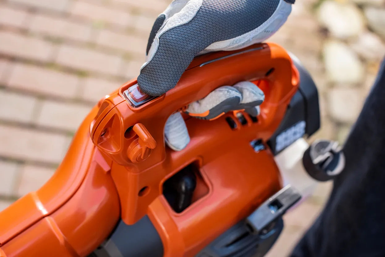 Husqvarna Leaf Blower 125B