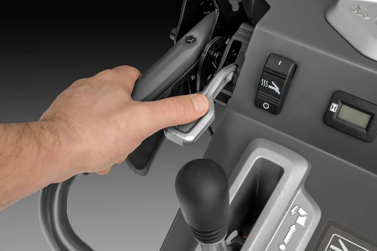 Professional Snow Blower Husqvarna ST 427T