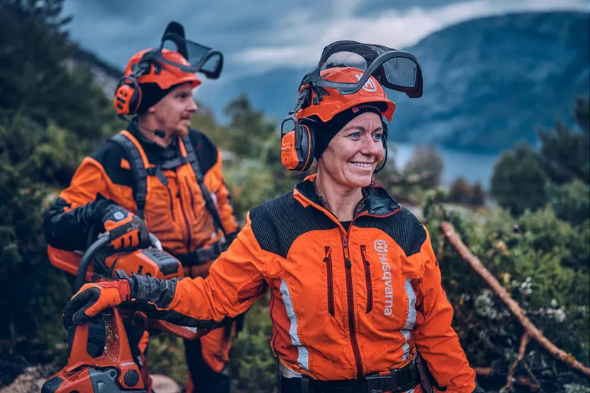 Chainsaw Husqvarna 3120 XP® (Powerhead)