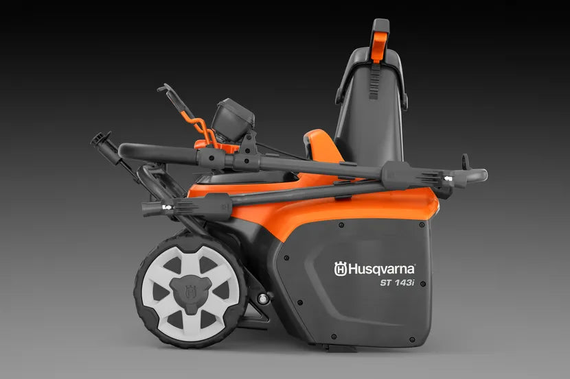 Husqvarna ST 143i Snow Blower (tool only)